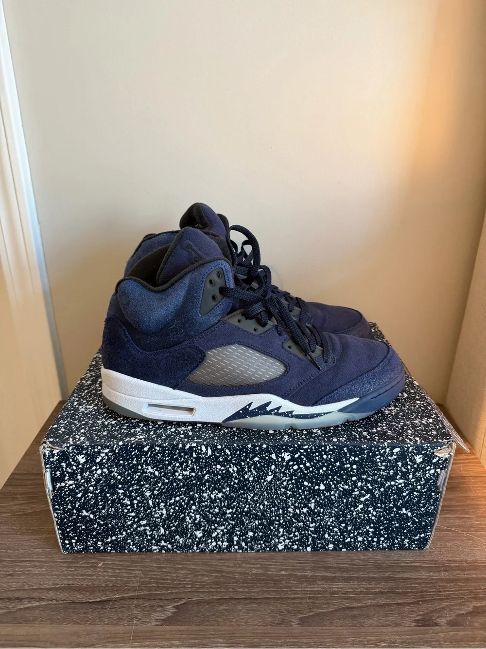 Air Jordan 5 Retro SE “Midnight Navy”